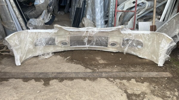 Бампер передний EVO для Mitsubishi Lancer 9