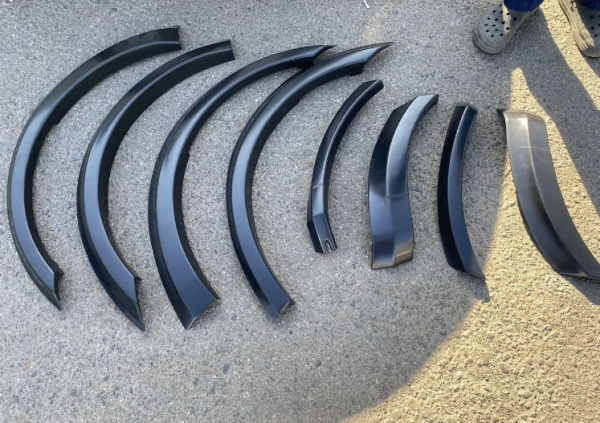 Расширители арок Mercedes ML W164 AMG Style